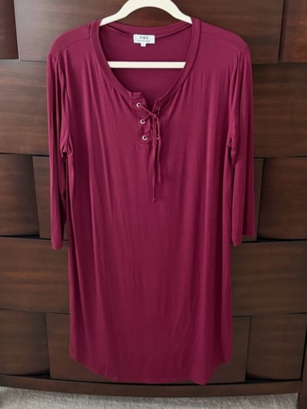 NWOT PIKO Lace-Up V-Neck Tunic Dress | Maroon | L
